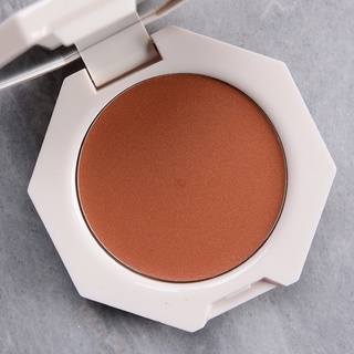 Má hồng Fenty Beauty màu Fenty Glow
