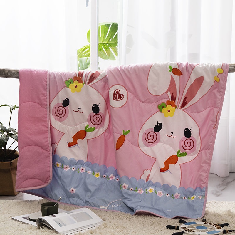 Chăn đơn họa tiết Hello Kitty dễ thương cho bé mẫu giáo