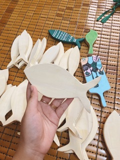 Cá gỗ decor (đã đục lỗ) KT 12->17cm