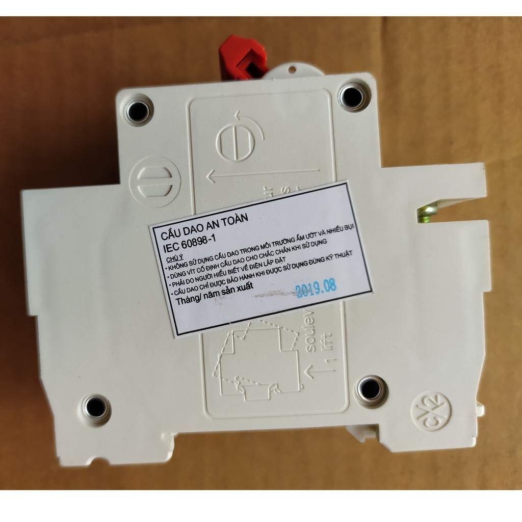 ATTOMAT LiOA 2 CỰC - ÁT CÀI TỪ 6A - 63A