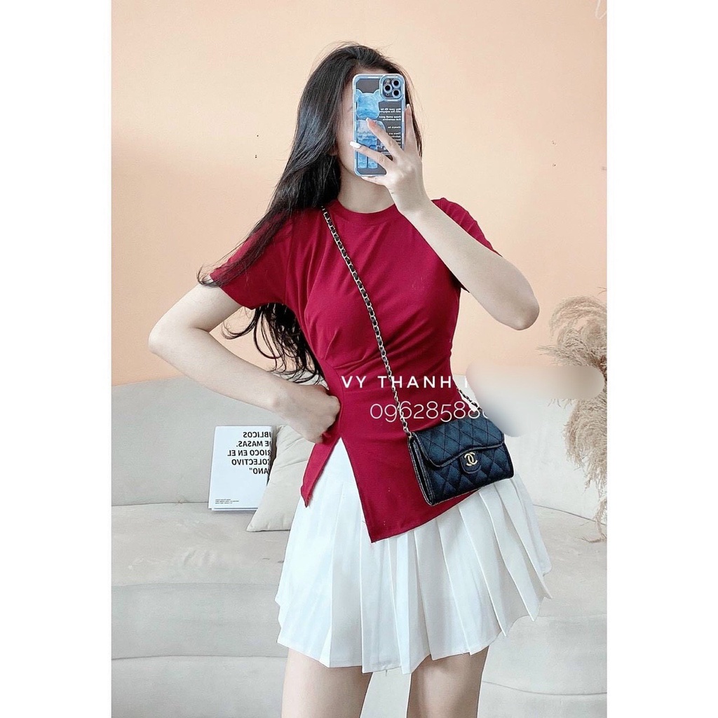 Áo thun cộc tay xẻ cạnh