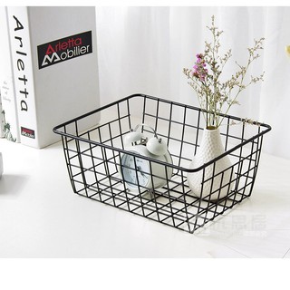 Rổ sắt decor trang trí chụp ảnh (Giỏ sắt đựng đồ cá nhân xinh xắn) RO3