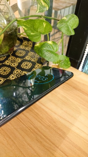 Điện thoại motorola z2 Force - 4gb ram 64gb rom, mỏng nhẹ nhưng mạnh lại chụp hình đẹp | BigBuy360 - bigbuy360.vn