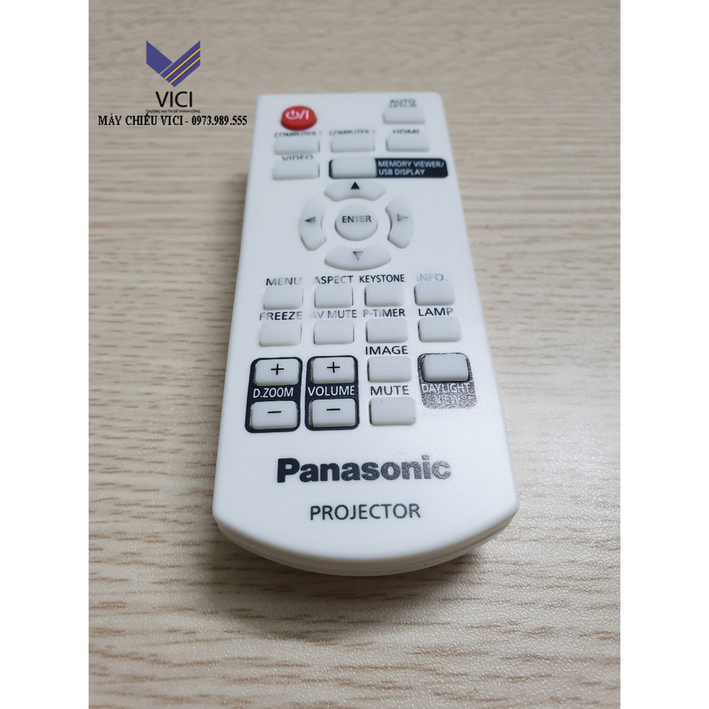 Điều khiển máy chiếu Panasonic [ Hàng Chính Hãng ], Tặng Pin Kèm Theo