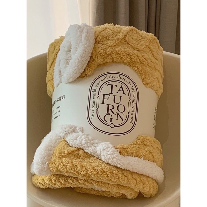 Chăn len lông cừu TAFURONG LOẠI 1, Mền len Mông cổ thế hệ mới kích thước 2mx2m3 nặng 2,6kg