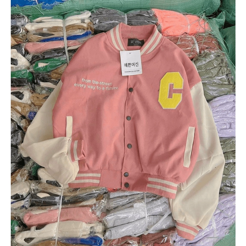 (FREE SHIP) ÁO KHOÁC NỮ PHONG CÁCH BOMBER CROPTOP THÊU HỌA TIẾT CHỮ C ĐẸP TINH KHÔI SHOP VLTN