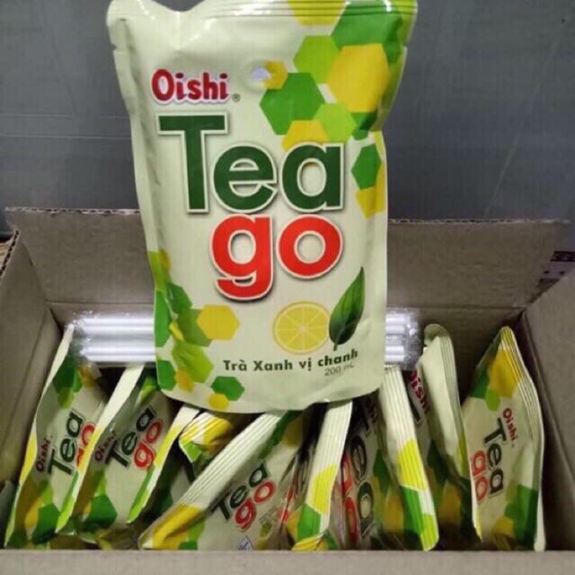 1 thùng nước Oishi vị chanh (10 túi)