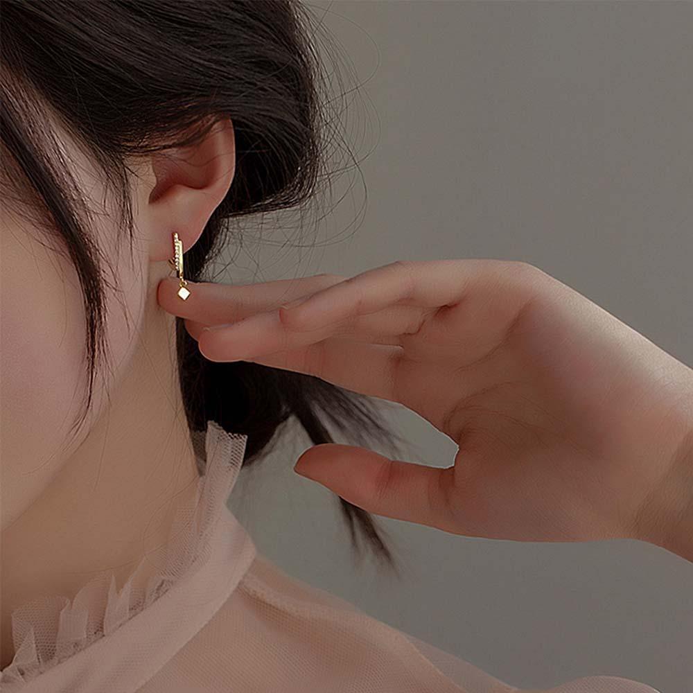 Bông Tai Dạng Vòng Đính Hạt Đơn Giản Thời Trang Hàn Quốc Cho Nữ