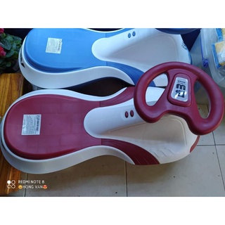 Xe lắc có nhạc, đèn