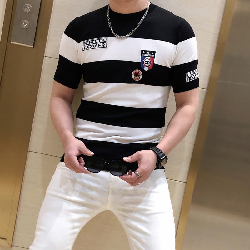 Áo Thun Lụa Lạnh Tay Ngắn Cổ Tròn Ôm Dáng Thêu Họa Tiết Kẻ Sọc Ngang Phong Cách Mới Mùa Hè Cho Nam