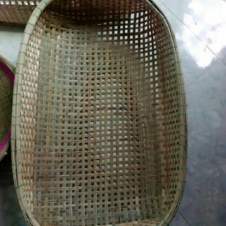 Nôi tre nằm võng tặng vòng dâu tằm .