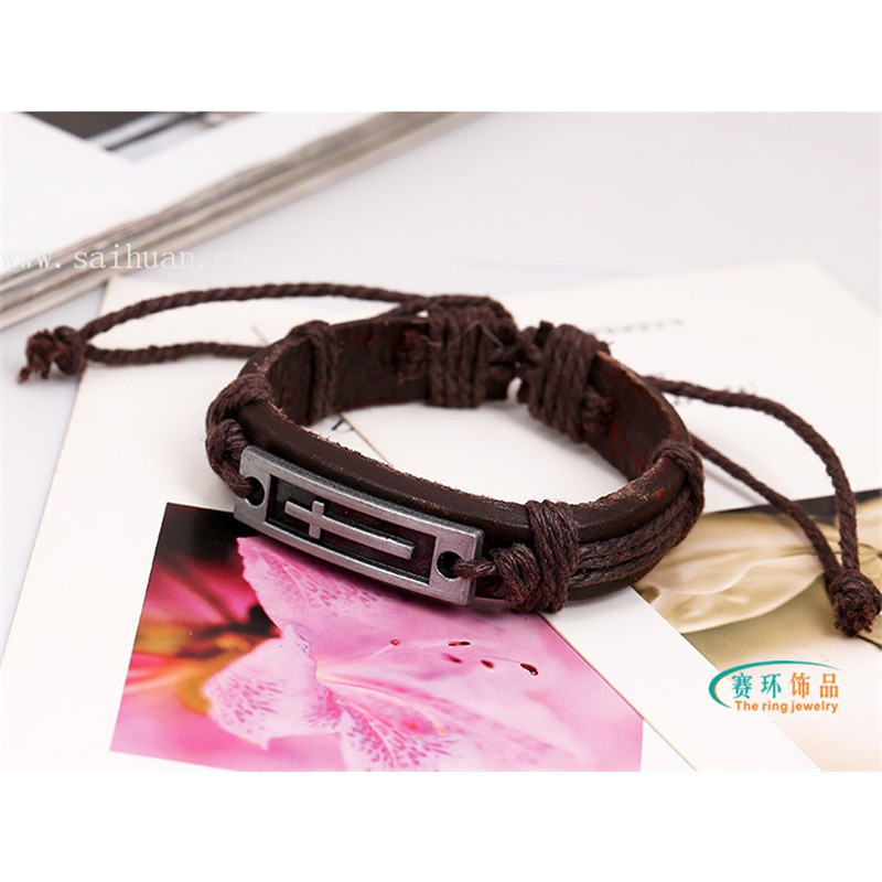 Vòng tay da dây rút đính mặt thánh giá