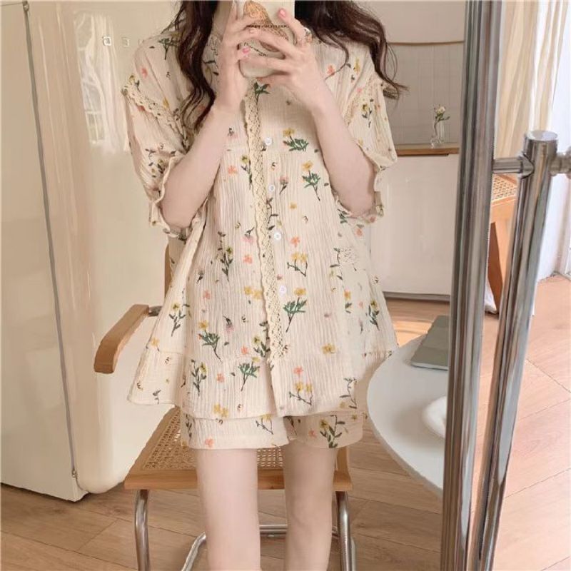 Bộ ngủ pyjama đùi họa tiết xinh xắn 2023