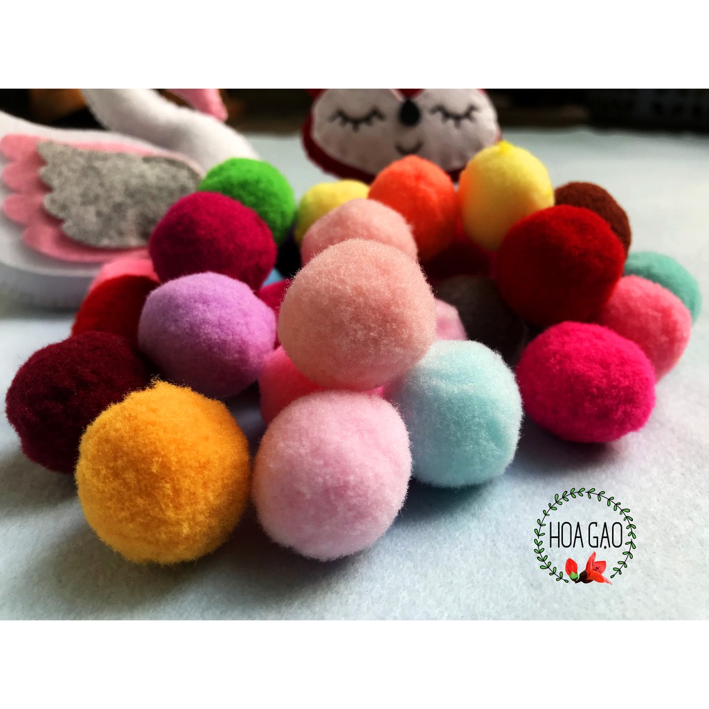 Pom pom đủ màu sắc size 2,5 cm (10 viên), dây tim, kim xỏ, phụ kiện treo nôi handmade cho bé sơ sinh