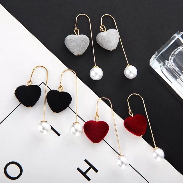 Bông tai trái tim bọc vải nhung dáng dài