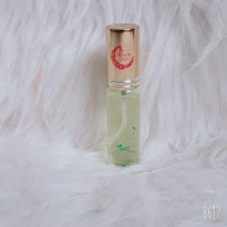 Nước hoa cổ trang Handmade