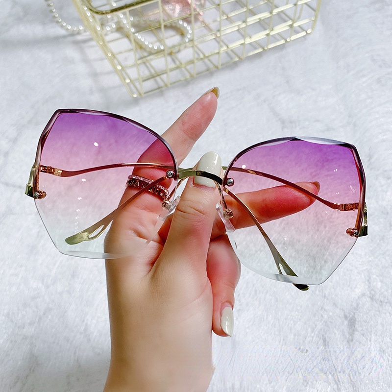 Kính Mát Thời Trang Cho Nam Nữ 2022