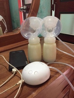 Máy hút sữa real bubee