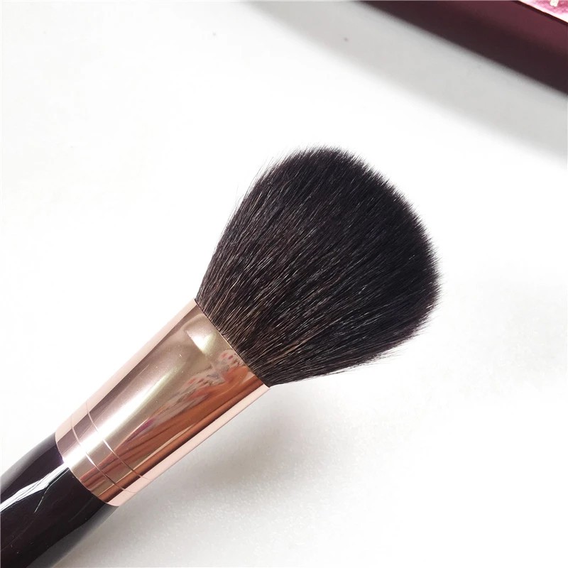 Cọ Trang Điểm Bronzer Charlotte Tilbury