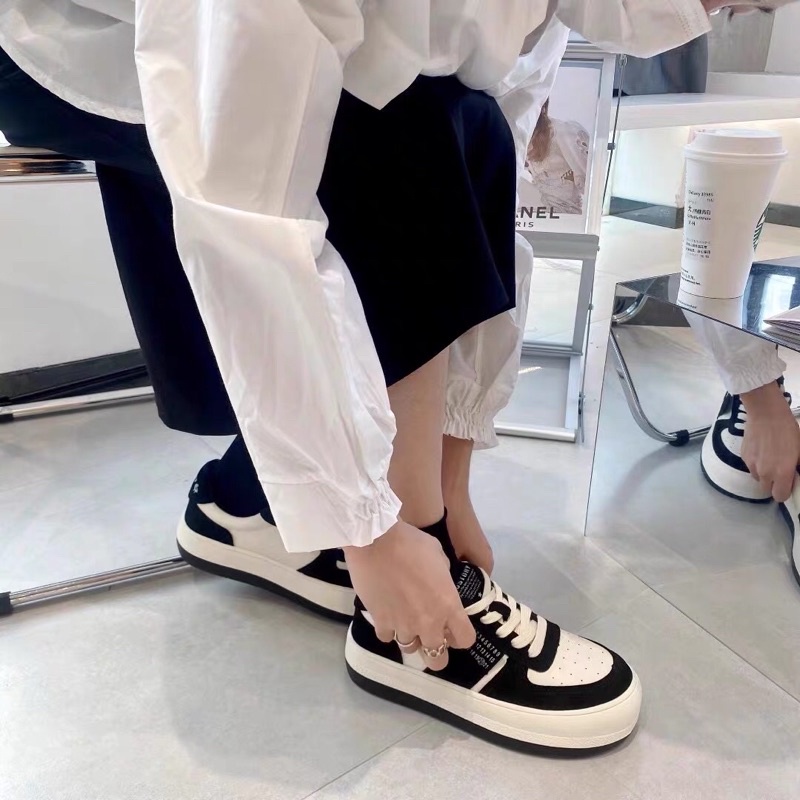 Giày thể thao nữ phối màu đen nâu cá tính