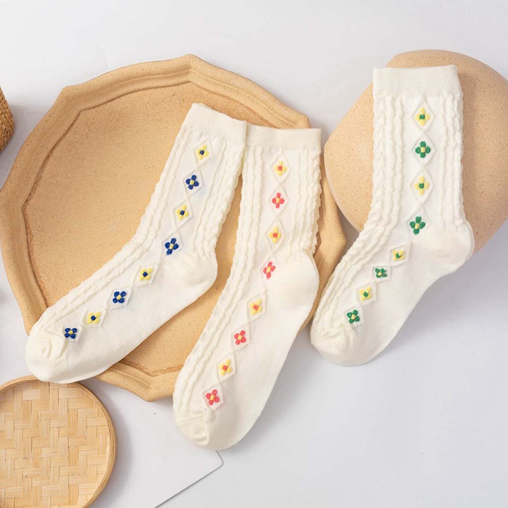 Vớ cotton phong cách Lolita màu trắng đính hoa thời trang Nhật Bản cho nữ