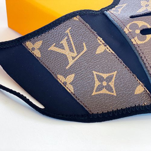 Khẩu trang vải LV chống bụi phong cách cực ngầu | BigBuy360 - bigbuy360.vn