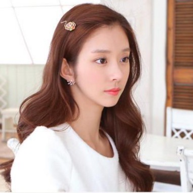 Bông tai nữ style Hàn Quốc hời trang cá tinh mẫu mới nhất 2022