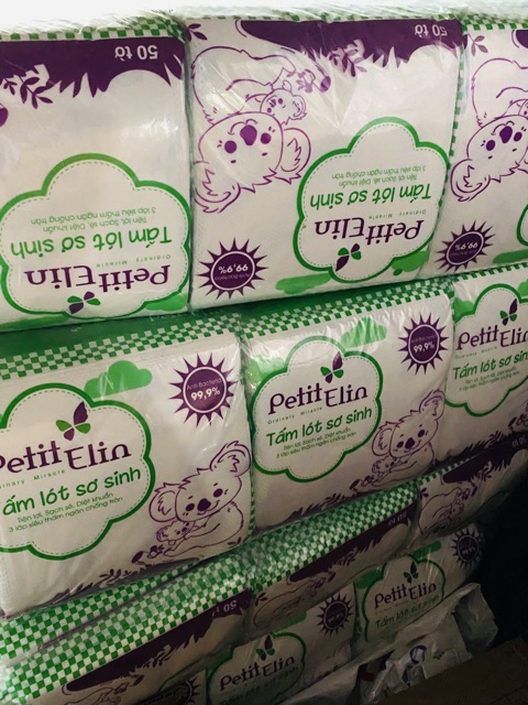 Tấm lót phân su sơ sinh Petit Elin 50 tờ