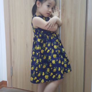 Váy thô cổ sen cho bé gái