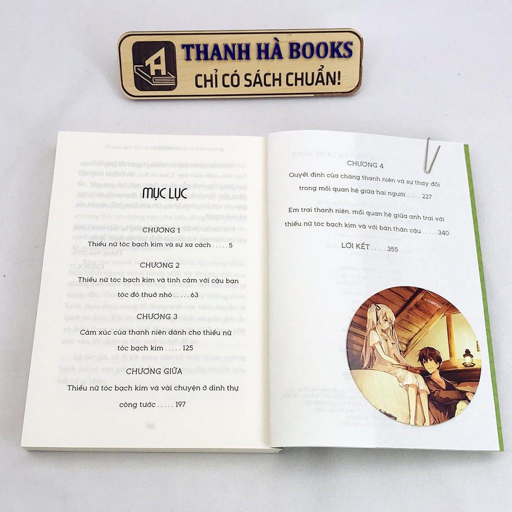 Sách -  Vì con gái tôi có thể đánh bại cả ma vương - Tập 4 (Kèm Bookmark, Poster)