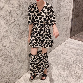 Set jumpsuit nữ hoạ tiết mùa hè nhiều màu chất liệu loại 1 tặng quần đùi, áo cổ tròn, quần cạp chun năng động