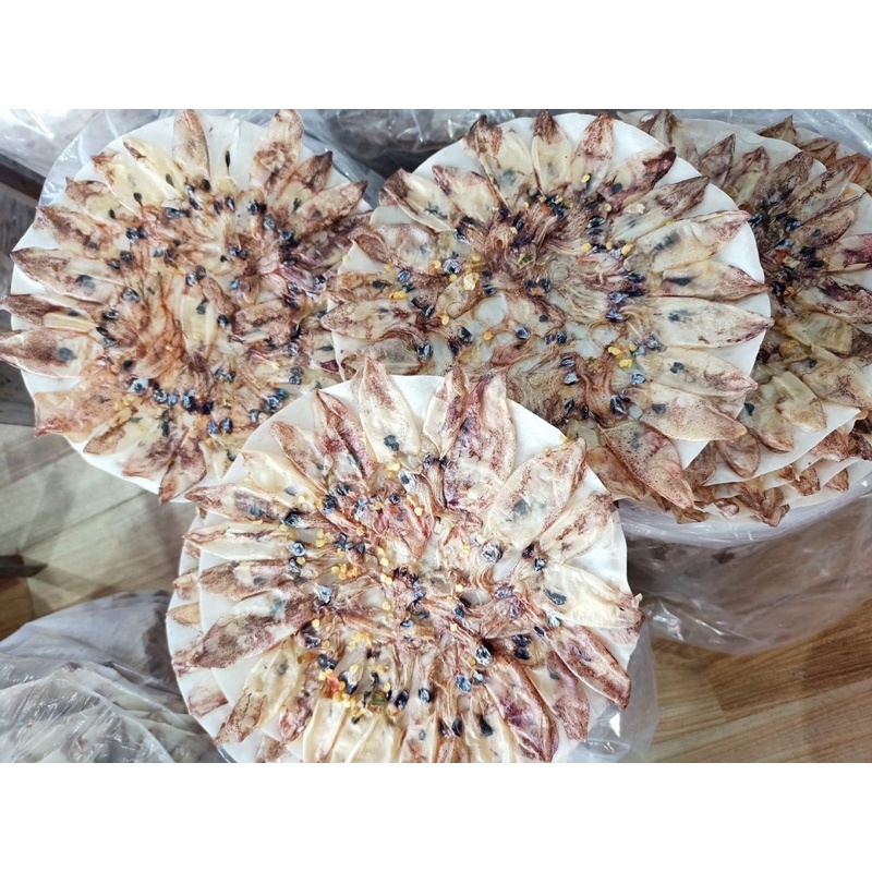 7 miếng bánh tráng mực sữa y hình siêu ngon nhà làm Cà Mau