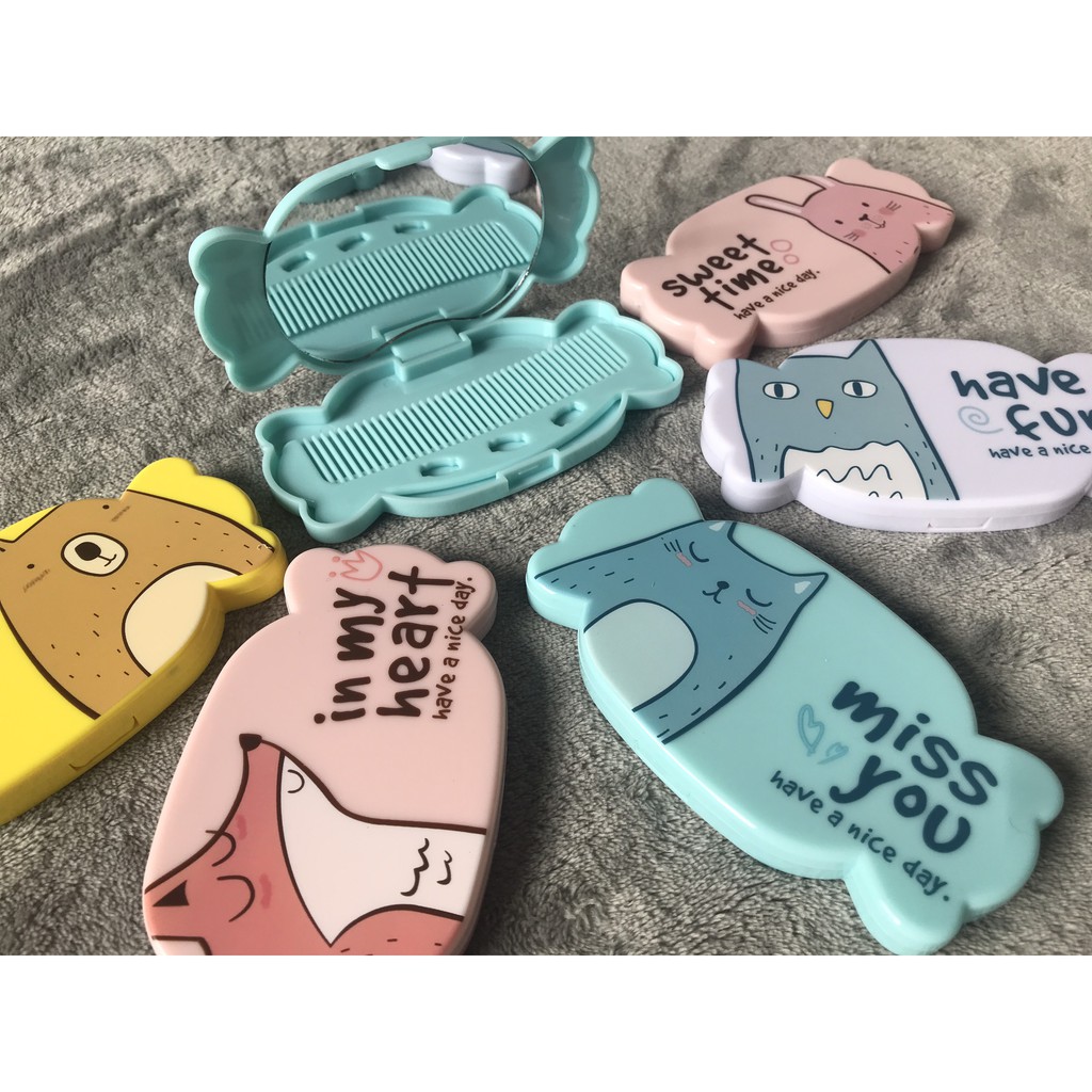 Bộ Gương Lược Cầm Tay Hình Viên Kẹo Siêu Dễ Thương Nhiều Mẫu Đa Dạng