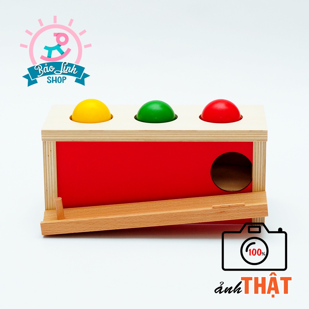 Hộp ấn bóng  - Giáo cụ Montessori cho bé 9-12 tháng - Rèn luyện lực bàn tay, ngón tay - Phối hợp tay và mắt