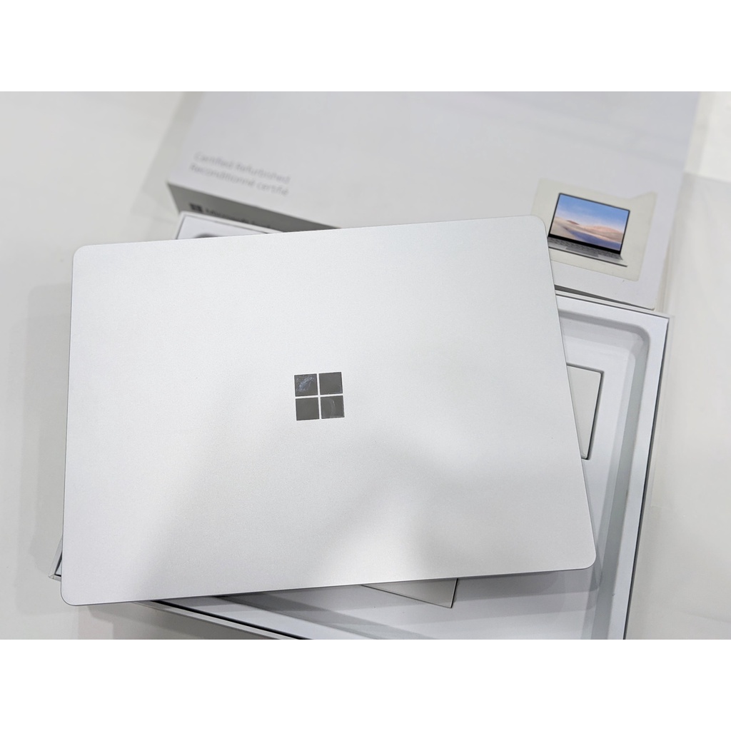 Microsoft Surface Laptop Go  - Core i5 Gen 10. 8GB 128GB/256GB Màn 12.4'' Cảm ứng.Tại Playmobile