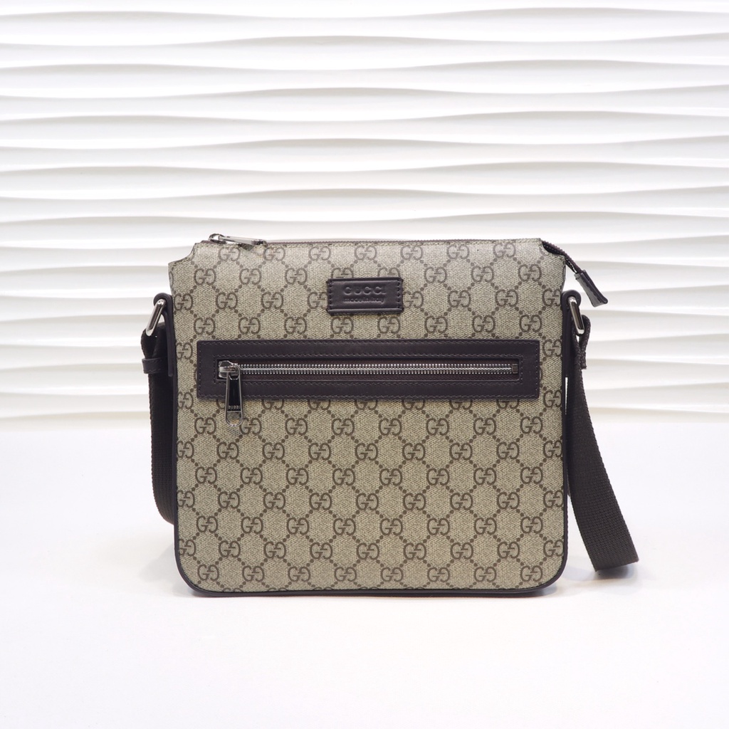 Túi đeo chéo da thật thời trang cao cấp Gucci GG GC họa tiết monogram, phong cách cá tính