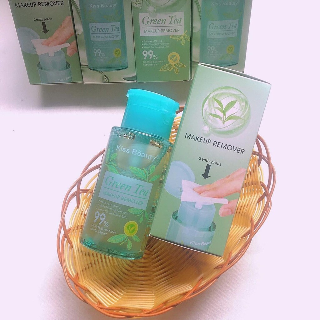 Nước tẩy trang Tinh Chất Trà Xanh Green Tea Kiss Beauty Thái lan 180 ML
