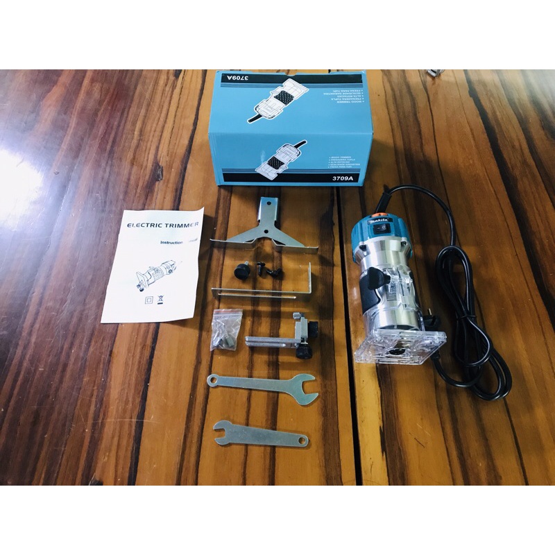 May phay gỗ MAKITA 6.35mm mt 3709 CÓ ĐIỀU CHỈNH TỐC ĐỘ Hàng thái lan với thiết kế nhỏ gọn MỚI 100%