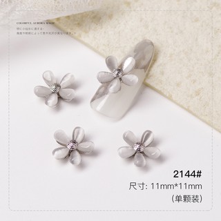 Charm hoa,bướm trang trí móng sang trọng
