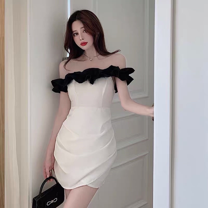 Đầm/Váy trắng trễ vai bèo đen phong cách hàn quốc | BigBuy360 - bigbuy360.vn