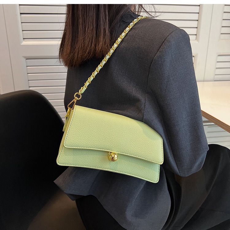 Túi đeo chéo vai IELGY quai xích chất lượng cao dễ phối đồ thời trang cho nữ