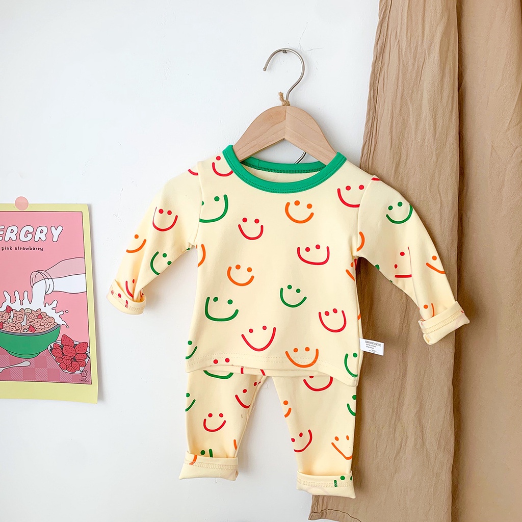 Bộ áo thun tay dài và quần dài dễ thương thoải mái cho trẻ sơ sinh
