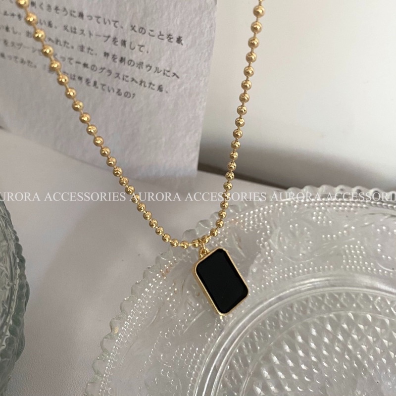 Dây chuyền sợi bi, phong cách sang chảnh, cá tính, charm vuông