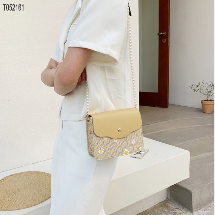 T052161- Túi đeo chéo nữ xu hướng thời trang mới kết hợp chất liệu kiêm chuỗi dây phiên bản Hàn Quốc