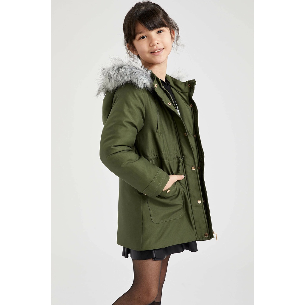 Aó khoác parka cho bé gái từ 5 đến trên 14 tuổi xuất dư xin ( mẹ bon chen được)