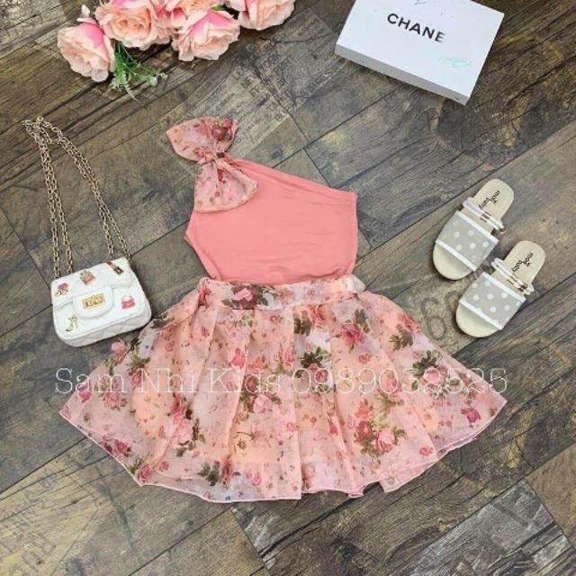 Combo váy trễ vay có nơ cho bé gái