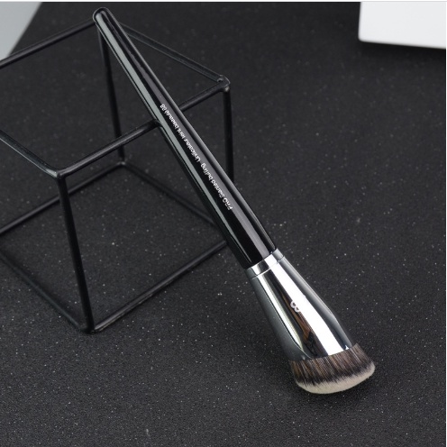 CỌ TÁN NỀN SEPHORA 88  PRO  Slanted buffing Unificateur teint biseaute