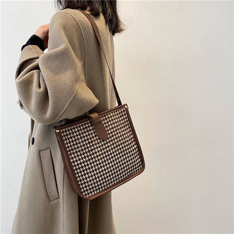 Túi Đeo Vai Cỡ Lớn Thời Trang Thu Đông Cho Nữ