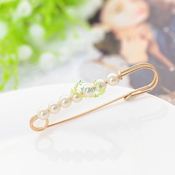 Ghim cài đính ngọc trai nhân tạo đơn giản và phong cách