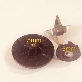 NHÔNG CAO SU - BÁNH RĂNG NHỰA - BÁNH TRUNG GIAN CỐI XAY SINH TỐ LOẠI ỐC VẶN 5ly CHIỀU NGƯỢC